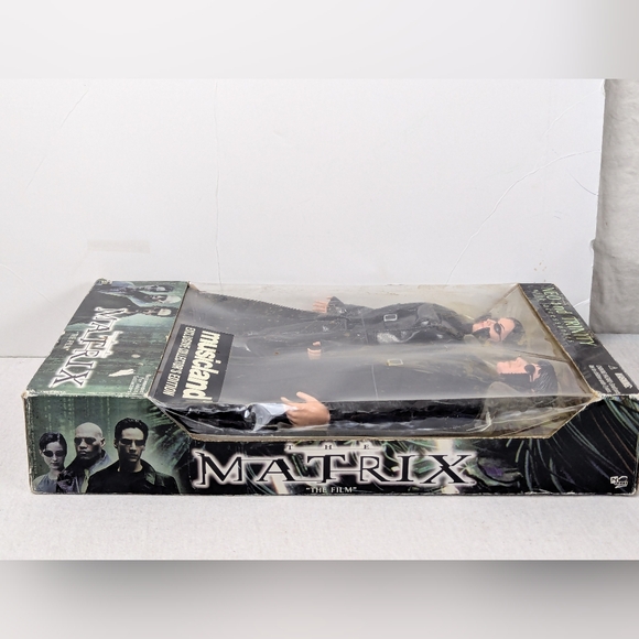 The Matrix Neo And Trinity Action Figures In Original Box Manufactured 2000: - Picture 3 of 9